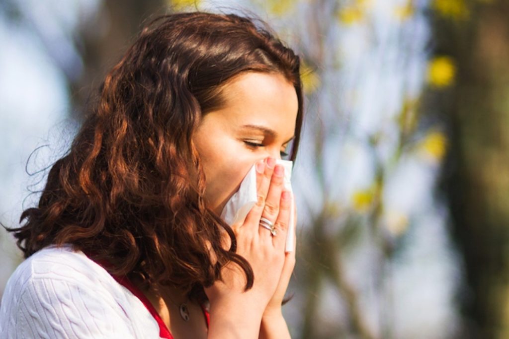 Does Climate Affect Allergies? An Allergist’s Point Of View Cap